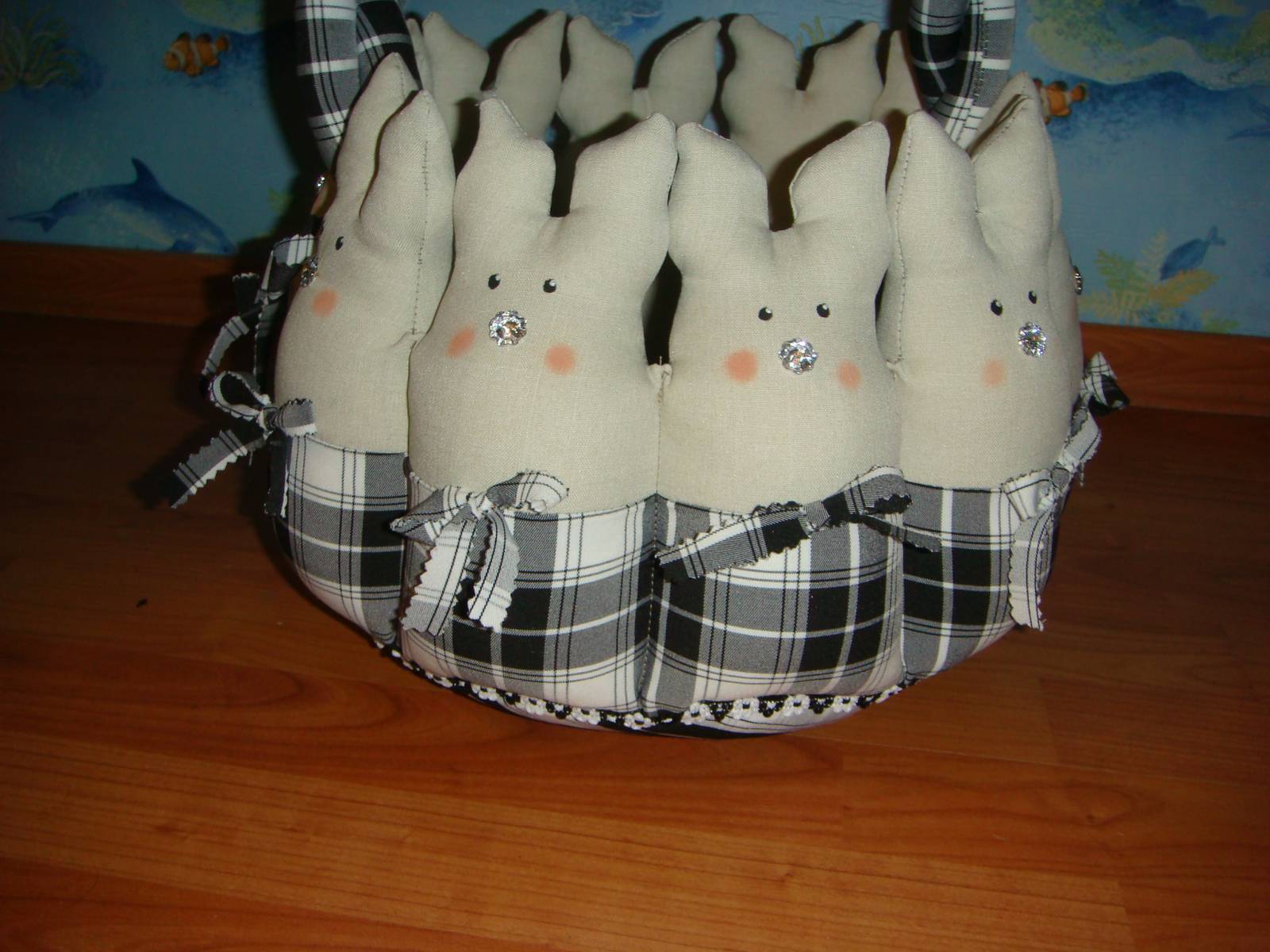 "ВЕСЁЛАЯ КОРЗИНКА."